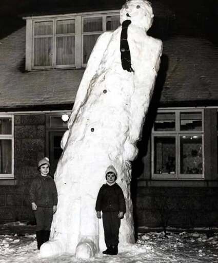 17 foot tall snowman